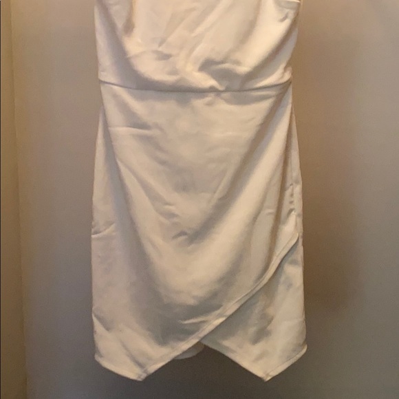 White mini dress! - Picture 2 of 4
